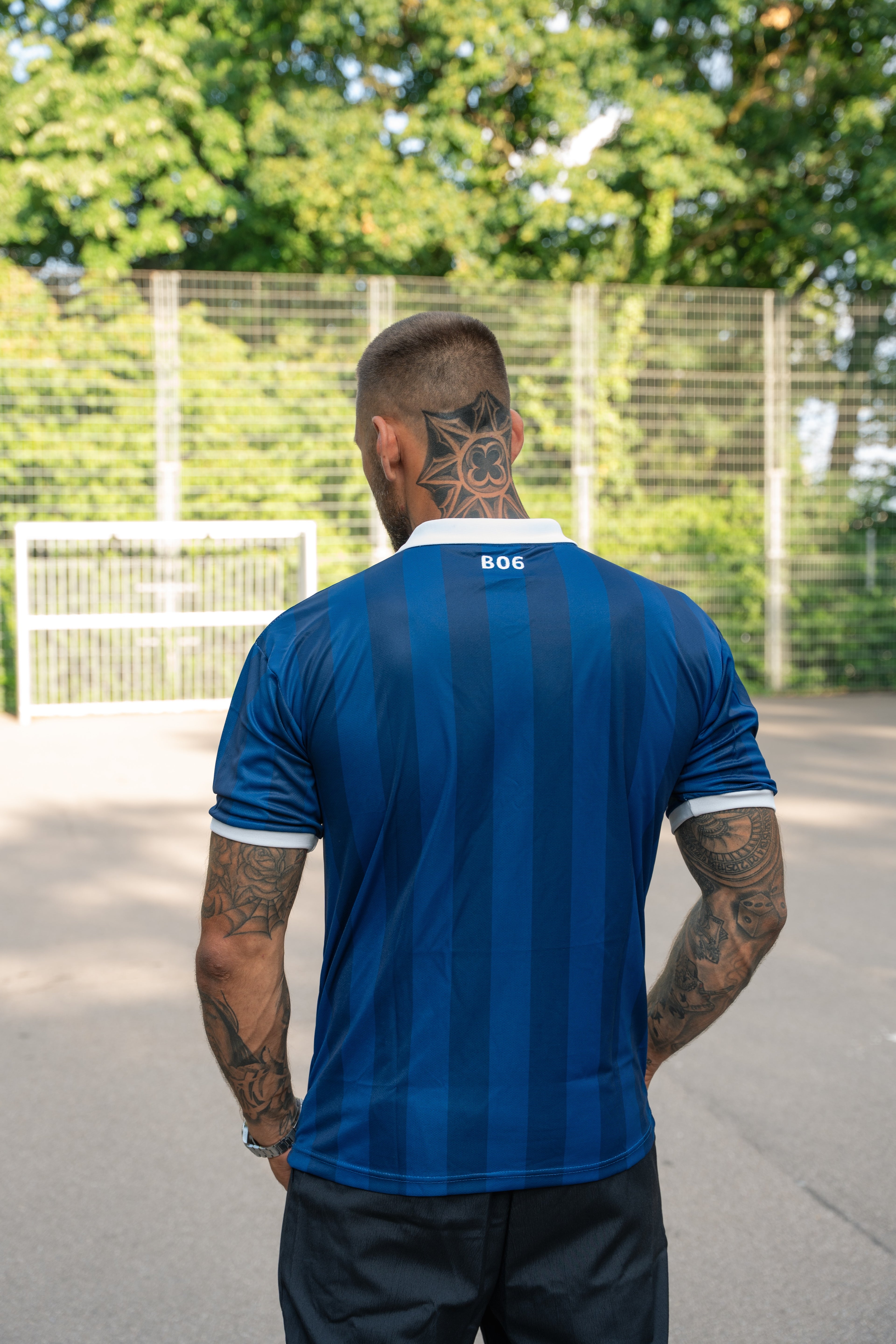 STRIPED RETRO JERSEY VINTAGE BLUE