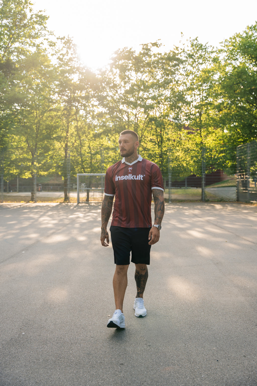 STRIPED RETRO JERSEY VINTAGE RED