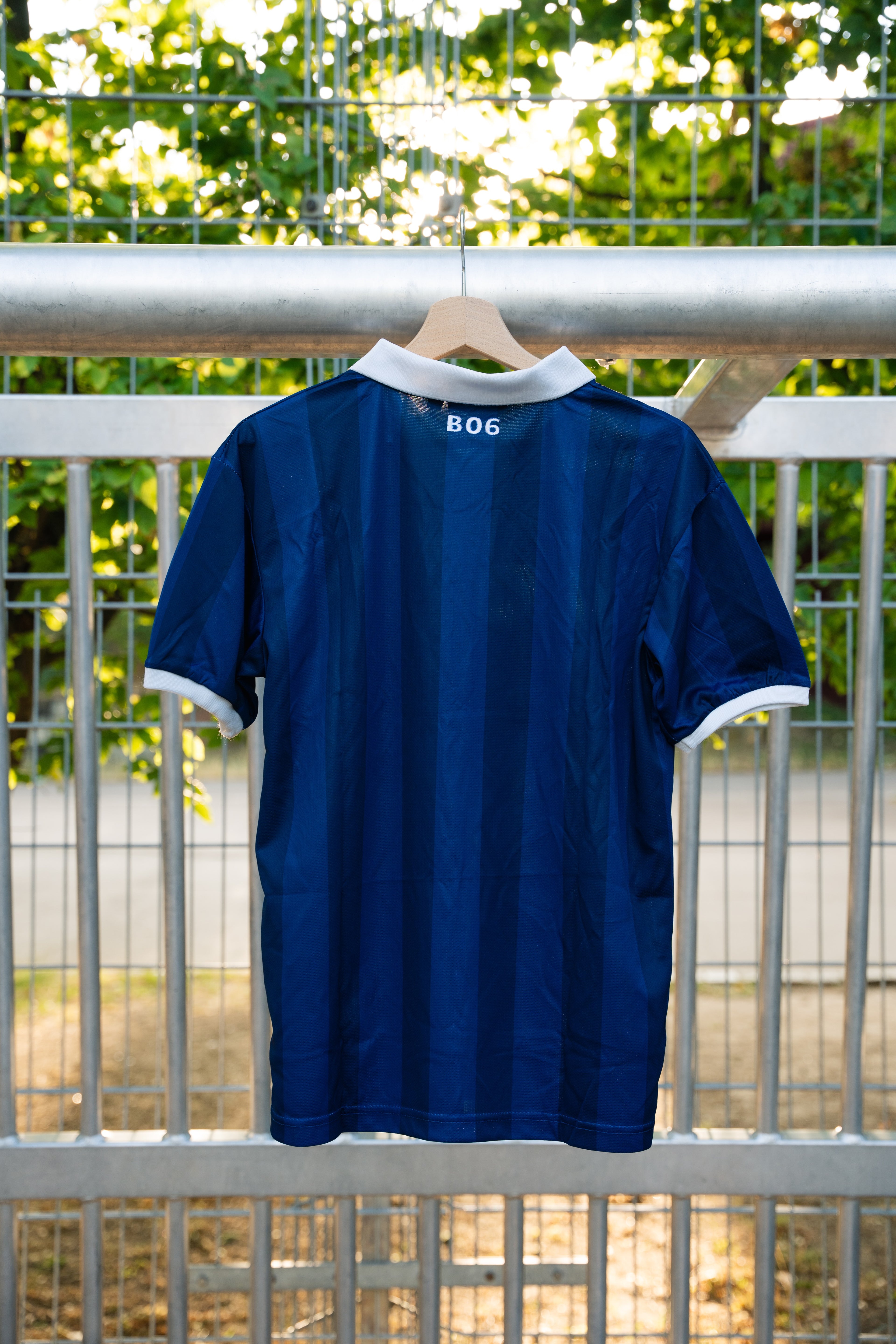 STRIPED RETRO JERSEY VINTAGE BLUE