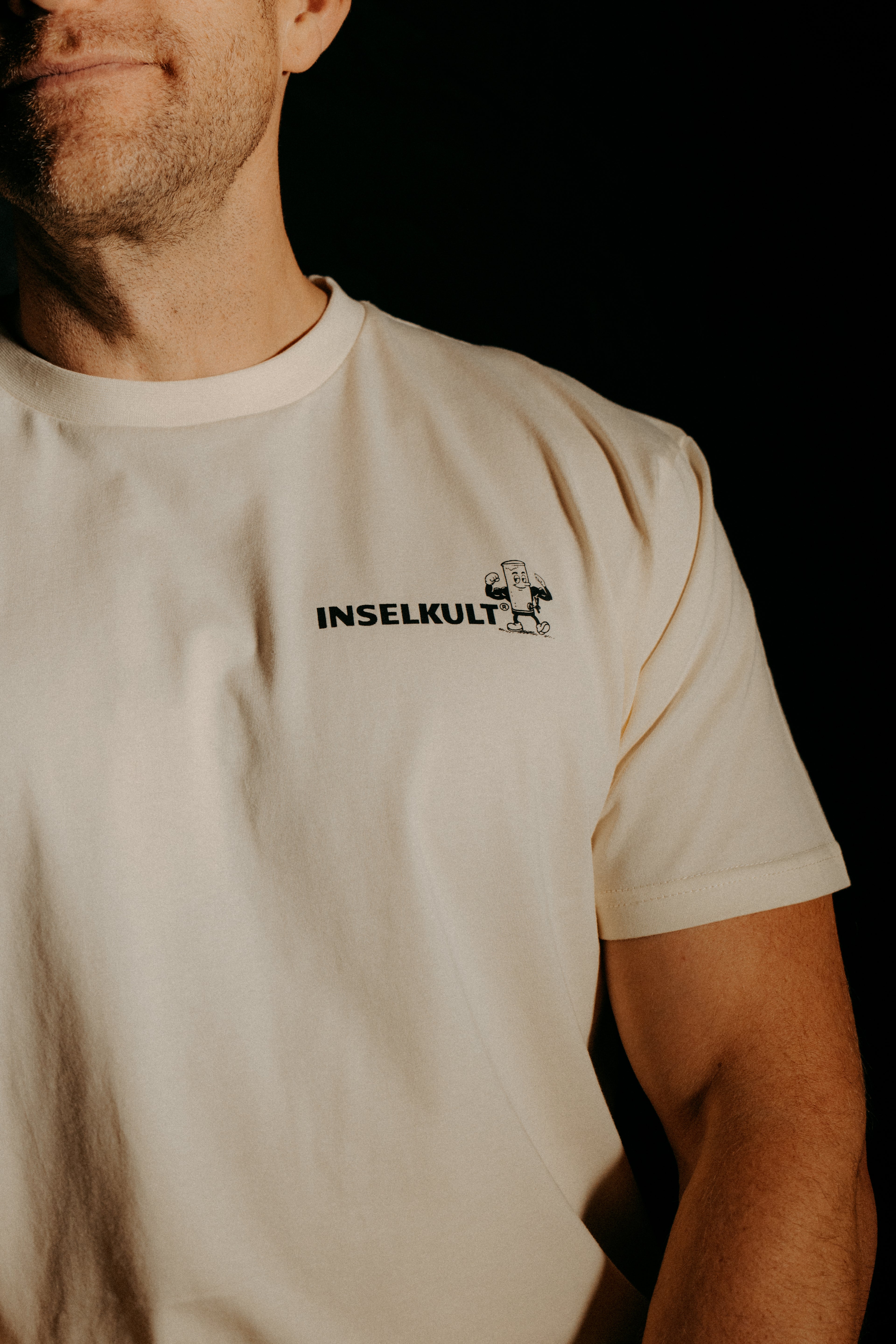 DRINKING WORKSHOP COMIC T-SHIRT OFF-WHITE