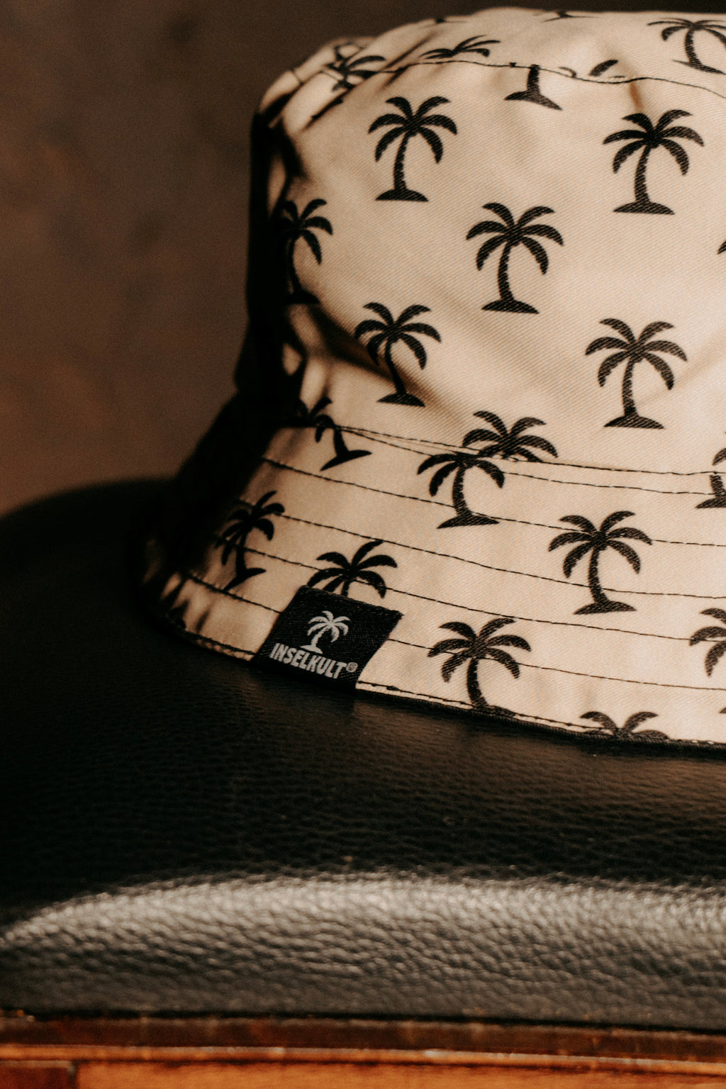 PALM REVERSIBLE BUCKET HAT BLACK